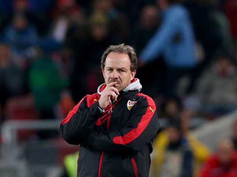 Estugarda despede Alexander Zorniger