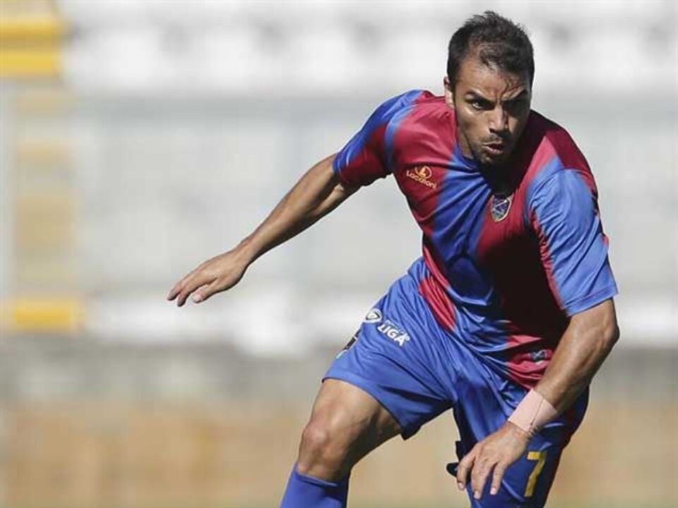 Chaves-Sporting B, 1-0: Golo de Luís Pinto derrota leões 