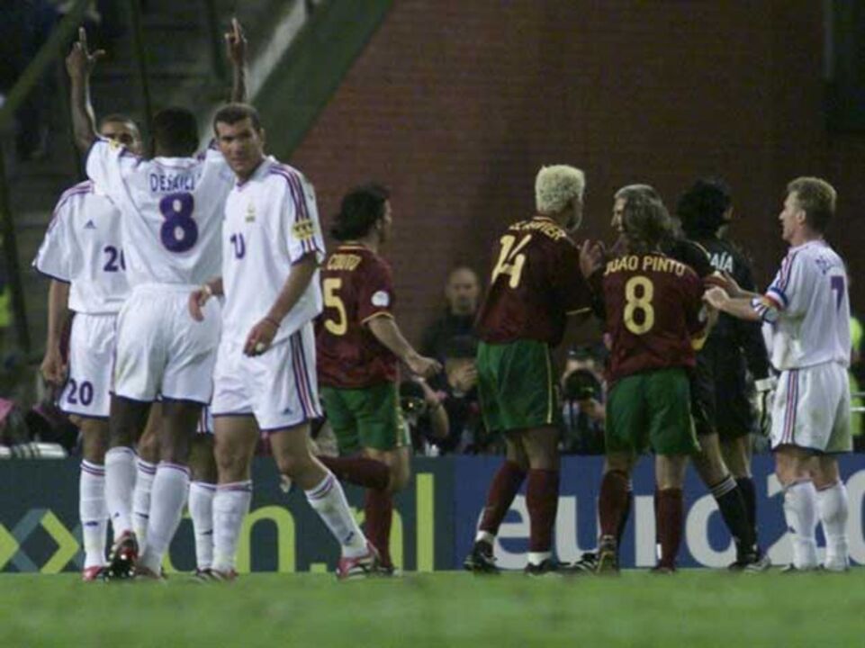 Do céu ao inferno distou... uma mão