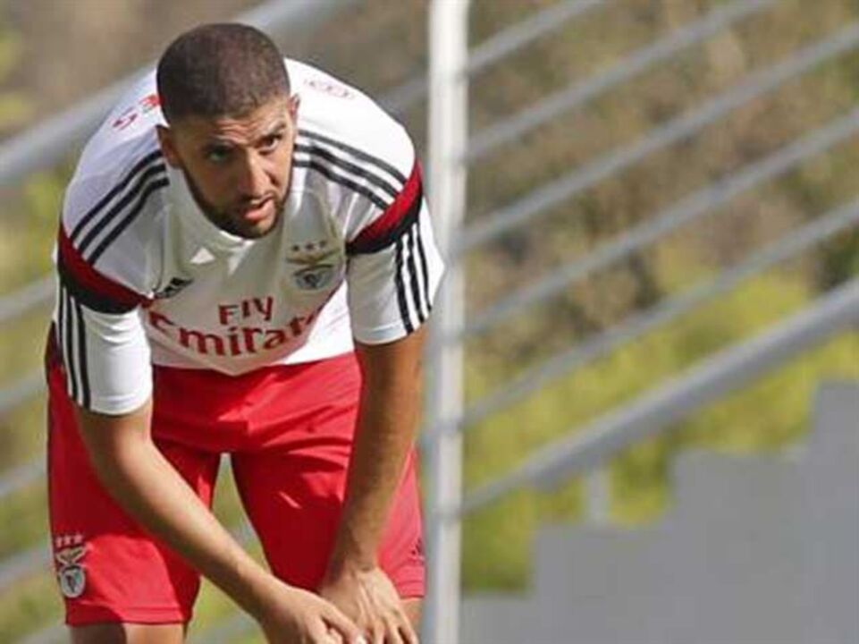 Taarabt pode ser vendido já em janeiro