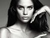 Sara Sampaio nua... de novo