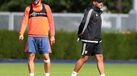 Negredo e Nuno Espírito Santo discutem no treino