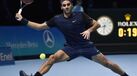 Roger Federer supera Novak Djokovic e avança no Masters