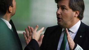 Dúvidas por responder no caso das prendas