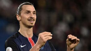 Paris SG supera Bastia e segue firme na liderança