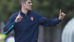 Francisco Neto promove três estreias