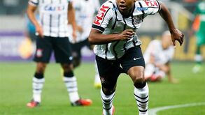 Leões desmentem proposta por Malcom