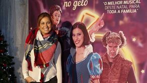 Figuras públicas divertem-se em espetáculo