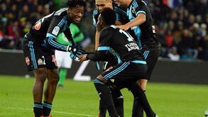 Marselha vence em Saint-Étienne