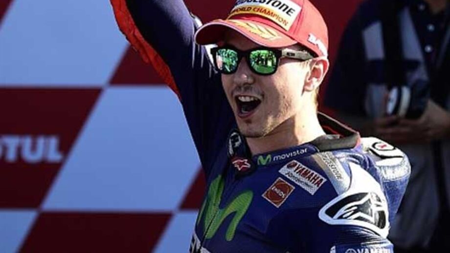 Fãs de Rossi assobiaram Lorenzo no pódio