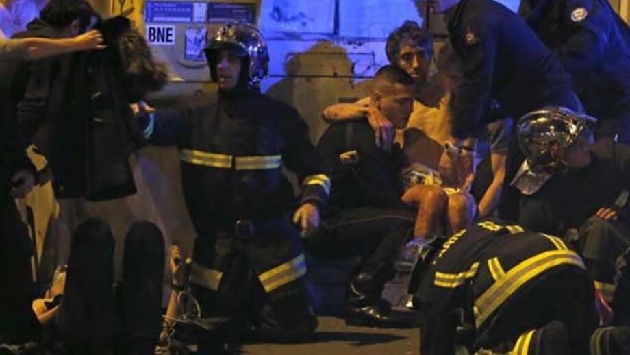 Atacantes do Bataclan dispararam durante 10 a 15 minutos