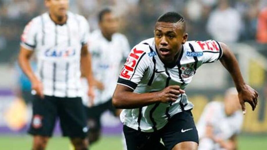 Águias tentam Malcom