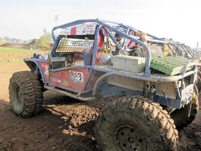 Invasão de Land Rovers em Peterborough