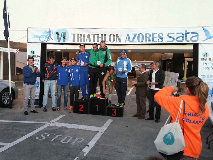 Sporting domina nos Açores no dia de Miguel Furtado