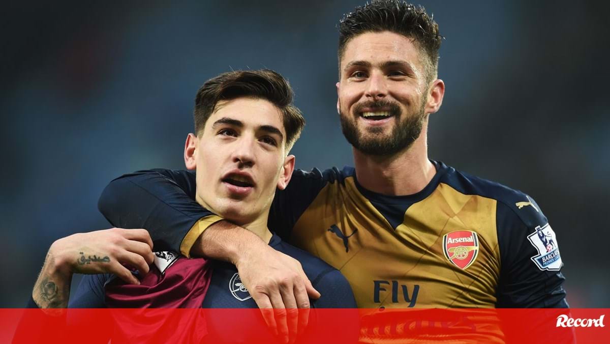 Arsenal vence Brighton e é líder à condição da Premier League