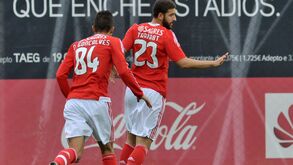 Taarabt marca golo fantástico... aos 11 segundos