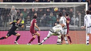 Juventus e Nápoles seguem na Taça