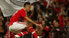 Jonas ao mesmo nível de Luis Suárez