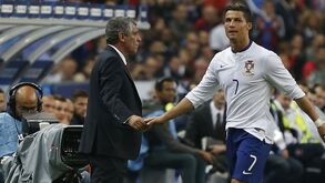 Fernando Santos impõe calculismo
