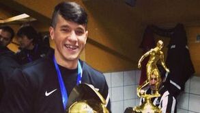 Alan Benítez reforça equipa B