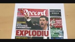 Rui Vitória dá murro na mesa