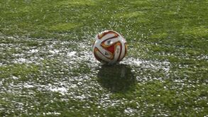 Freamunde-Atlético adiado devido ao campo alagado