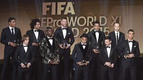 Barça e Real lideram melhor onze de 2015