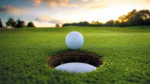 Experimente o golfe