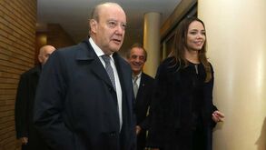 Mulher de Pinto da Costa responde a Vítor Baía