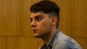 Alexandre Alves representa a Académica