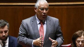 António Costa diz que PSD deve libertar-se do 