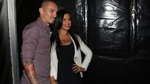 Mulher de Maicon terá feito duras críticas ao departamento médico dos dragões