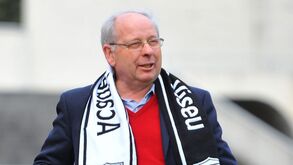 Fontelo sem fumo branco