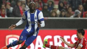Benfica ou FC Porto - qual a maior surpresa?