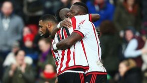 Man. United perde em Sunderland e quase diz adeus ao top 4