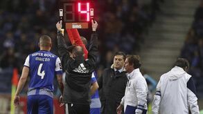 Maicon vai ser emprestado ao São Paulo