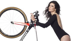 Daniela Reis é uma beleza do ciclismo