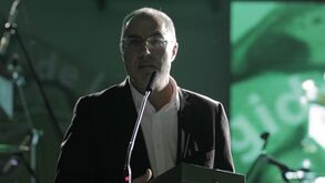Augusto Inácio: «Rui Vitória viu lance no telemóvel? É uma treta»