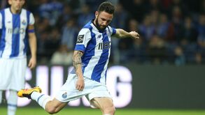 Layún na equipa da semana do FIFA 16 Ultimate