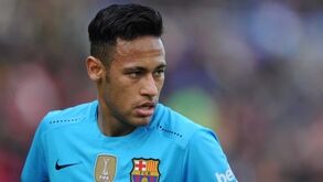 Depois do avião e do iate, Neymar fica sem o helicóptero