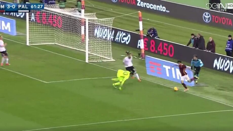 Roma-Palermo presenciou golo pouco comum