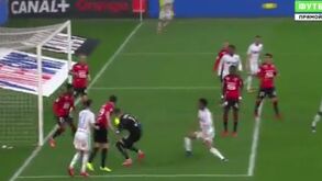 Um susto daqueles: Presidente do River Plate teve de fugir da multidão