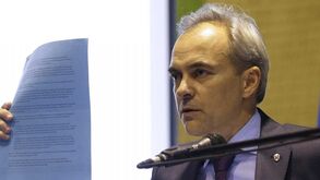 Presidente do clube pretende recomprar SAD e critica atual administração