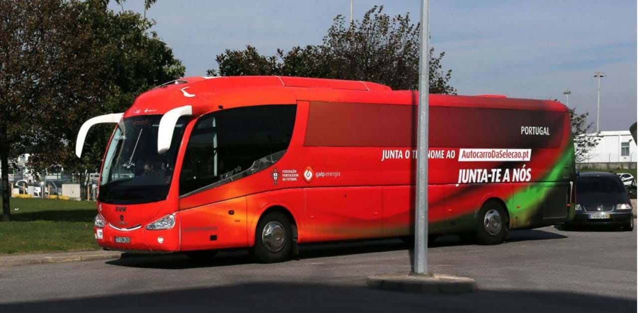 Lema Do Benfica Candidato Br Ao Autocarro Da Sele Ccedil Atilde O Selecoes Jornal Record