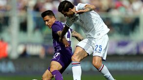 Fiorentina tropeça em casa e fica à mercê do Inter