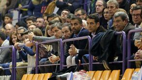 Bruno de Carvalho: «Árbitros adulteraram por completo o jogo»