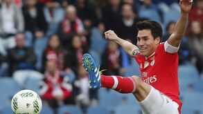 Vitória 'coloca' Gaitán ao meio