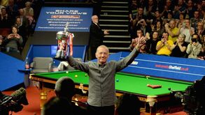 Steve Davis anuncia fim da carreira
