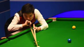 Campeonato do Mundo: Ding e Selby vencem primeiras sessões