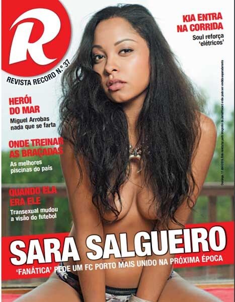 Descarregar capa em PDF de alta resolução